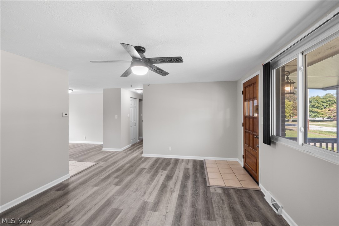 6392 Lockhaven Drive Brook Park OH 44142