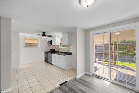 6392 Lockhaven Drive Brook Park OH 44142