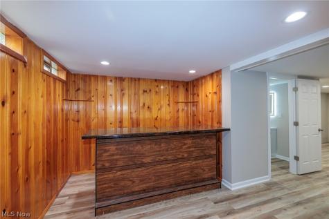 6392 Lockhaven Drive Brook Park OH 44142