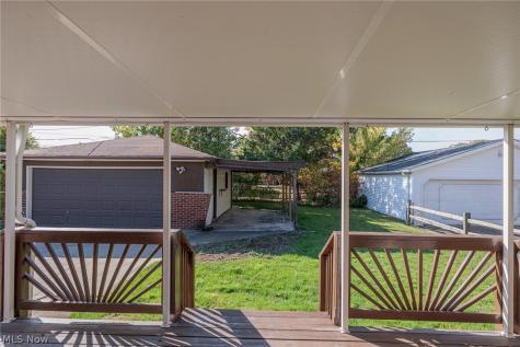 6392 Lockhaven Drive Brook Park OH 44142