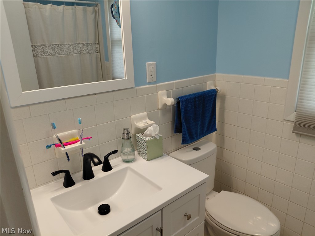 506 Moore Street Hubbard OH 44425