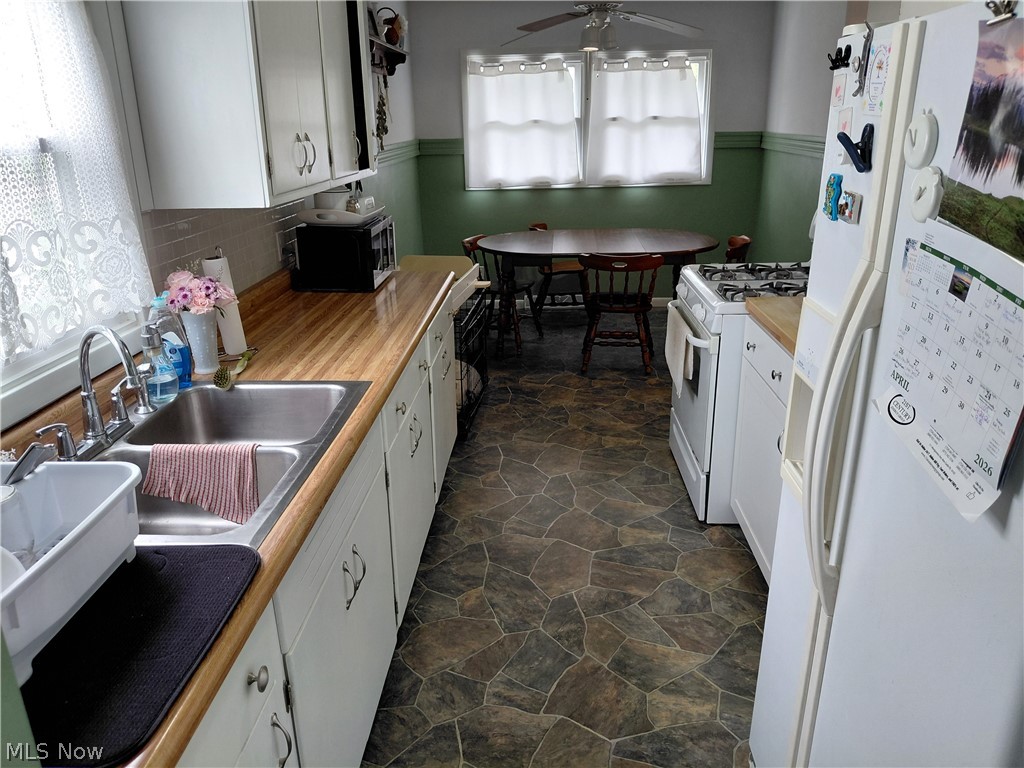 506 Moore Street Hubbard OH 44425