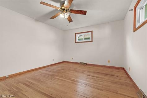 128 Forest Boulevard Avon Lake OH 44012