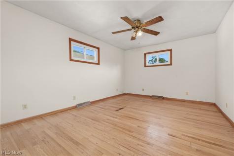 128 Forest Boulevard Avon Lake OH 44012