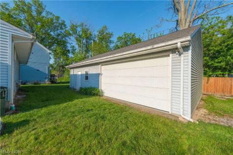 128 Forest Boulevard Avon Lake OH 44012