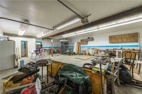 128 Forest Boulevard Avon Lake OH 44012