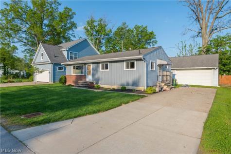 128 Forest Boulevard Avon Lake OH 44012