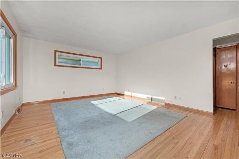 128 Forest Boulevard Avon Lake OH 44012