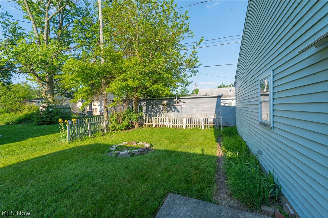 128 Forest Boulevard Avon Lake OH 44012