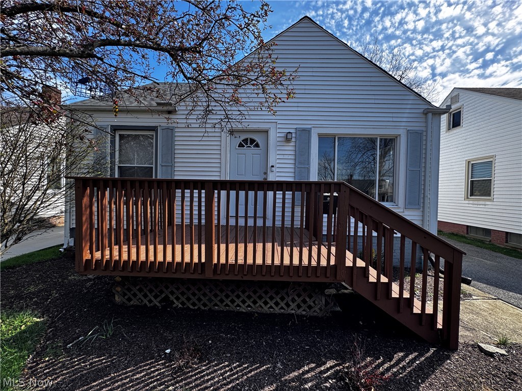541 Helper Drive Bedford OH 44146