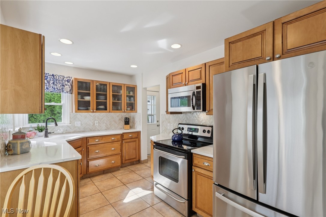 829 Elmwood Road Rocky River OH 44116