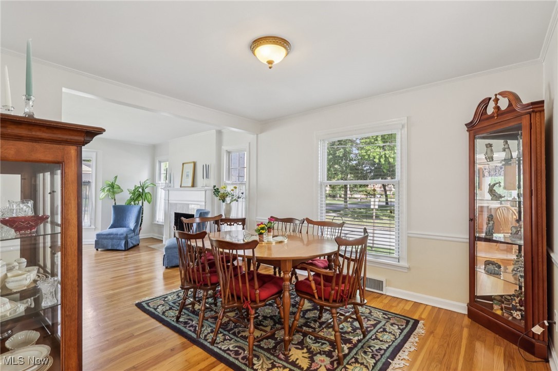 829 Elmwood Road Rocky River OH 44116