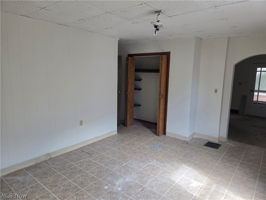 52 Wilhelm Street Struthers OH 44471
