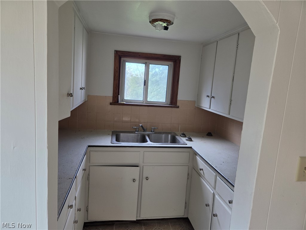 52 Wilhelm Street Struthers OH 44471