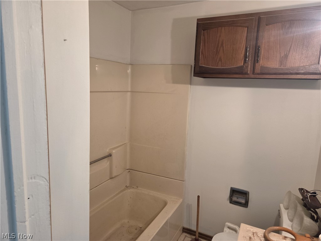 52 Wilhelm Street Struthers OH 44471