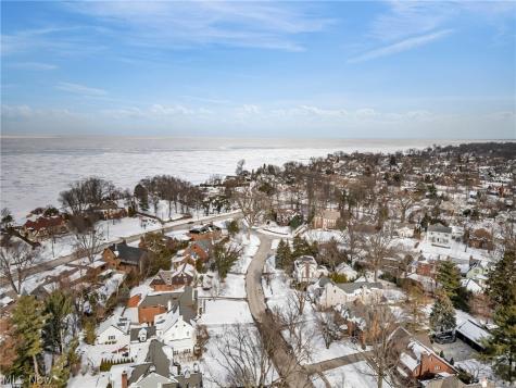 339 Northcliff Drive Rocky River OH 44116