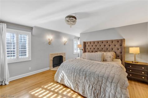 339 Northcliff Drive Rocky River OH 44116