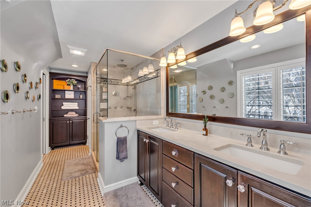 339 Northcliff Drive Rocky River OH 44116