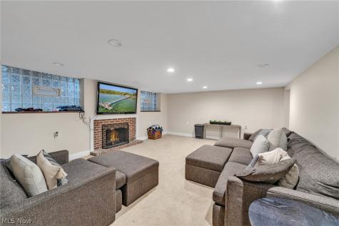 339 Northcliff Drive Rocky River OH 44116