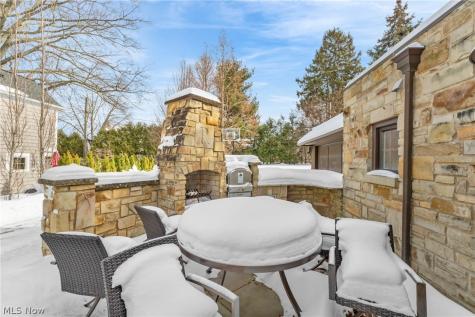 339 Northcliff Drive Rocky River OH 44116