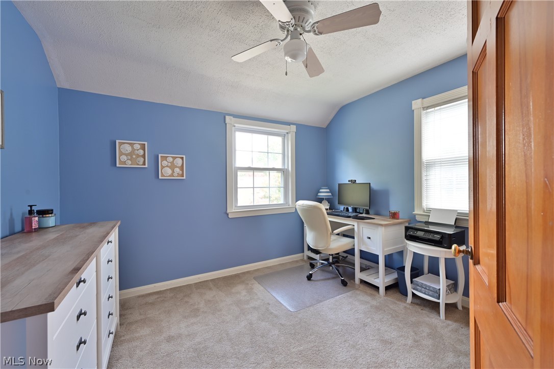 10247 Greenheath Drive Cleveland OH 44130