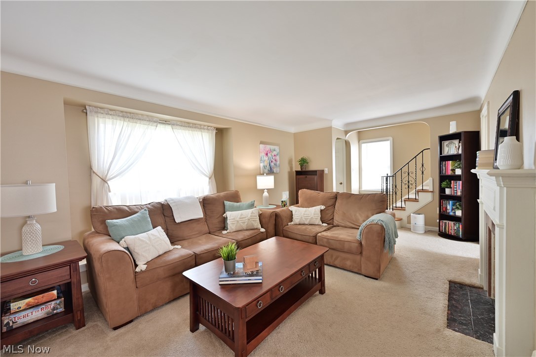 10247 Greenheath Drive Cleveland OH 44130