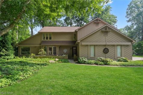 32573 Schooner Court Avon Lake OH 44012