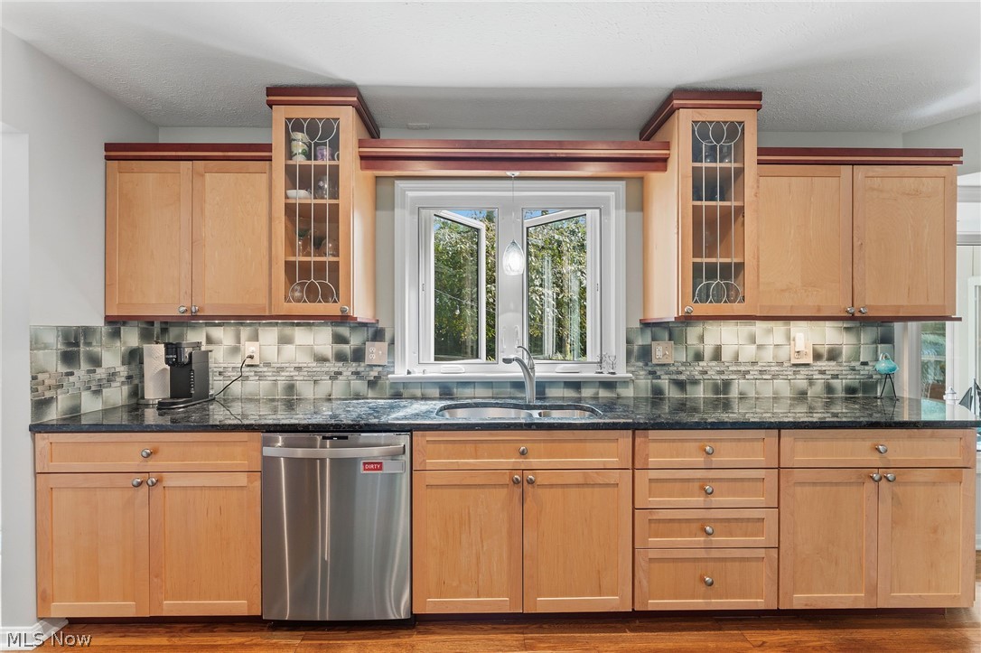 32573 Schooner Court Avon Lake OH 44012