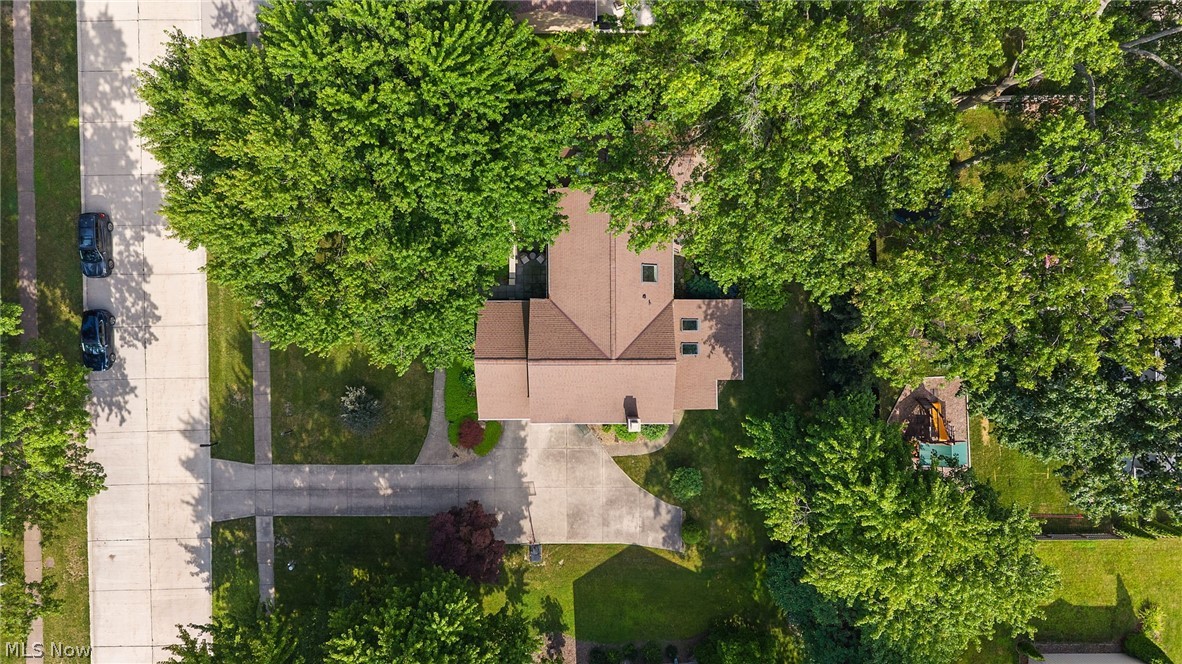 32573 Schooner Court Avon Lake OH 44012