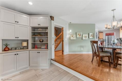 32573 Schooner Court Avon Lake OH 44012