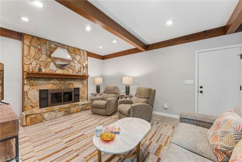 32573 Schooner Court Avon Lake OH 44012