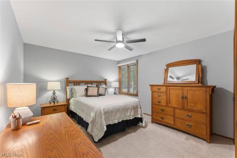 32573 Schooner Court Avon Lake OH 44012