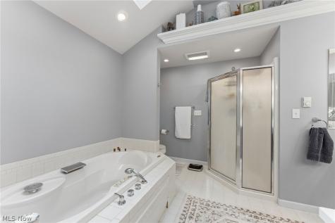 32573 Schooner Court Avon Lake OH 44012