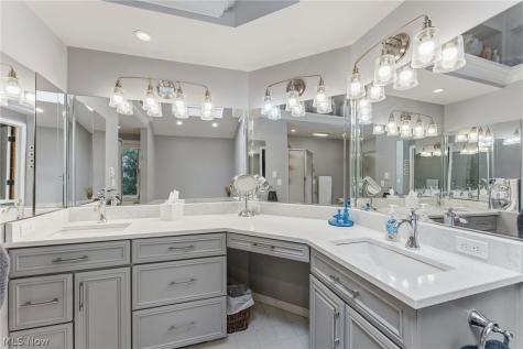32573 Schooner Court Avon Lake OH 44012