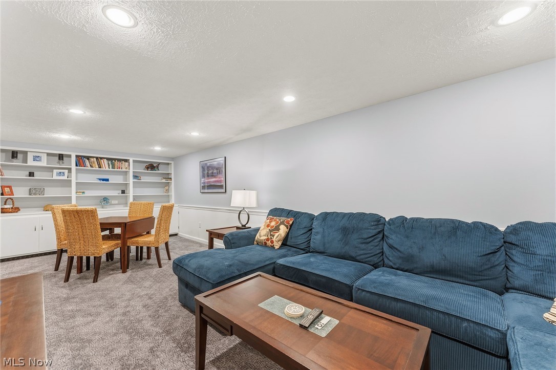 32573 Schooner Court Avon Lake OH 44012