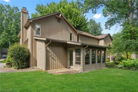 32573 Schooner Court Avon Lake OH 44012