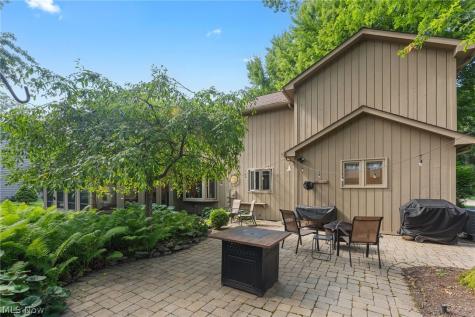 32573 Schooner Court Avon Lake OH 44012