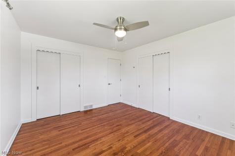 379 N Aurora Road Aurora OH 44202