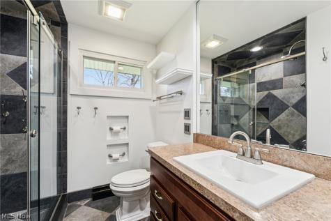 379 N Aurora Road Aurora OH 44202