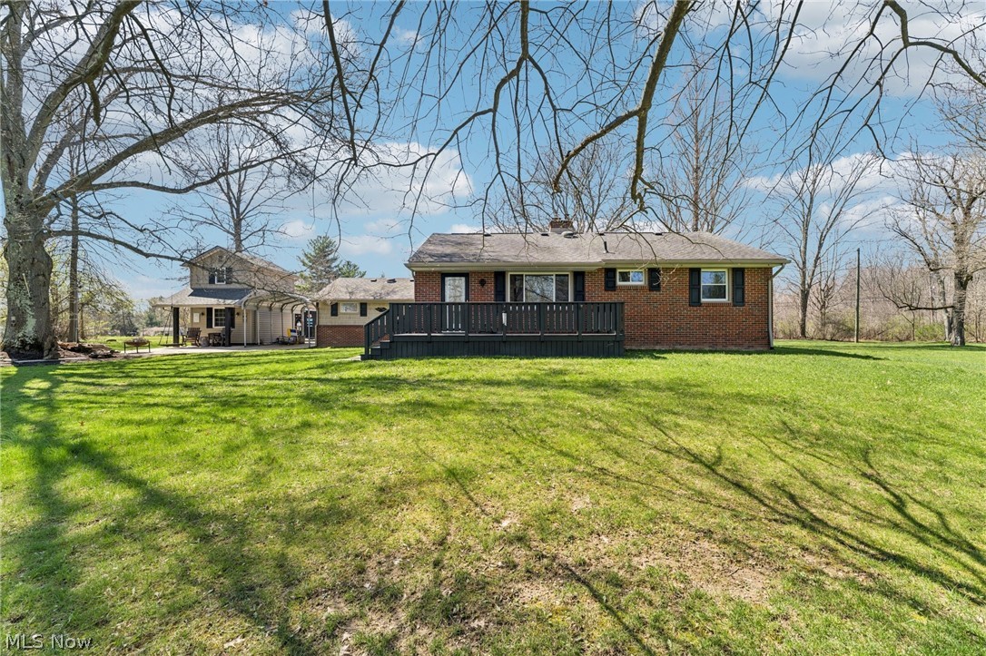 379 N Aurora Road Aurora OH 44202