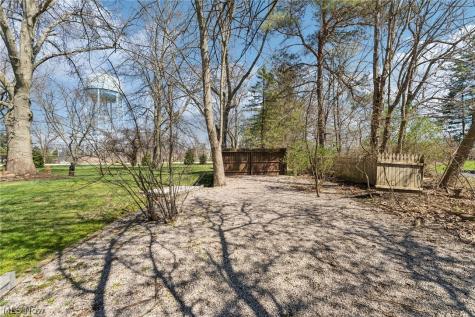 379 N Aurora Road Aurora OH 44202
