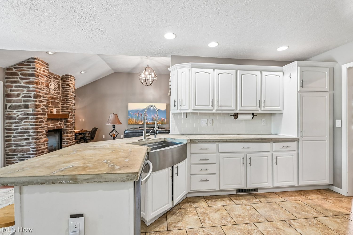 122 Cornerstone Avenue Wellington OH 44090
