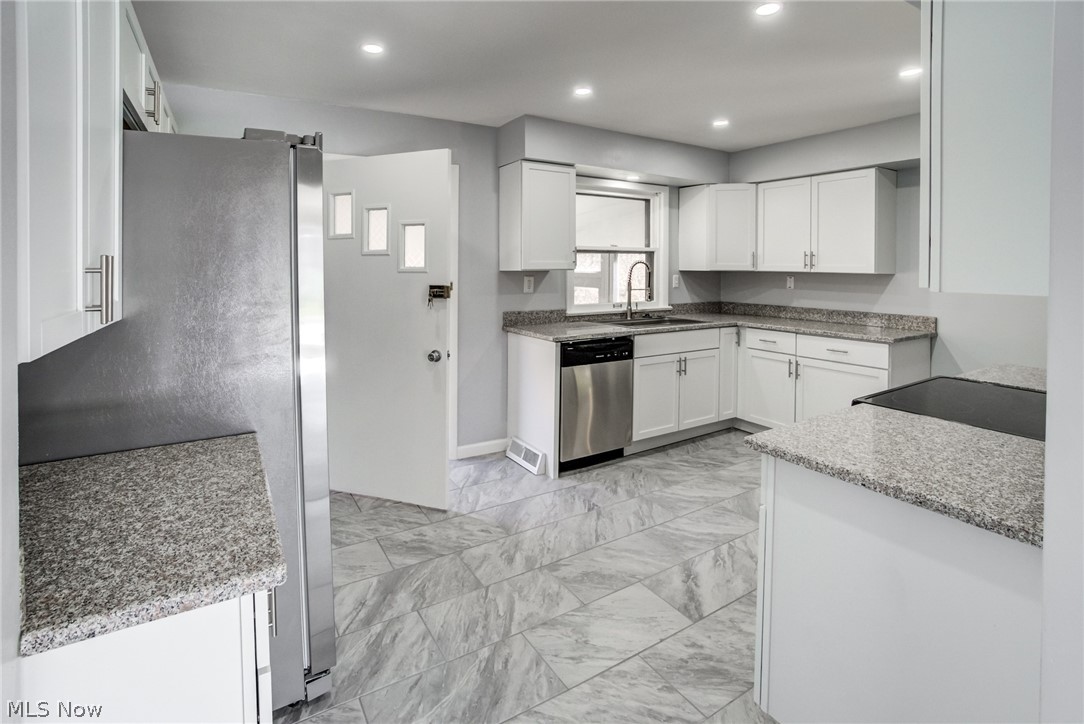 19411 Marvin Road Warrensville Heights OH 44128