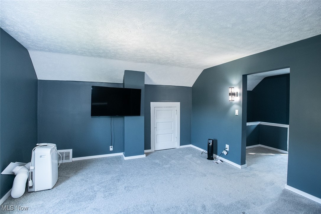 20592 Drake Road Strongsville OH 44149