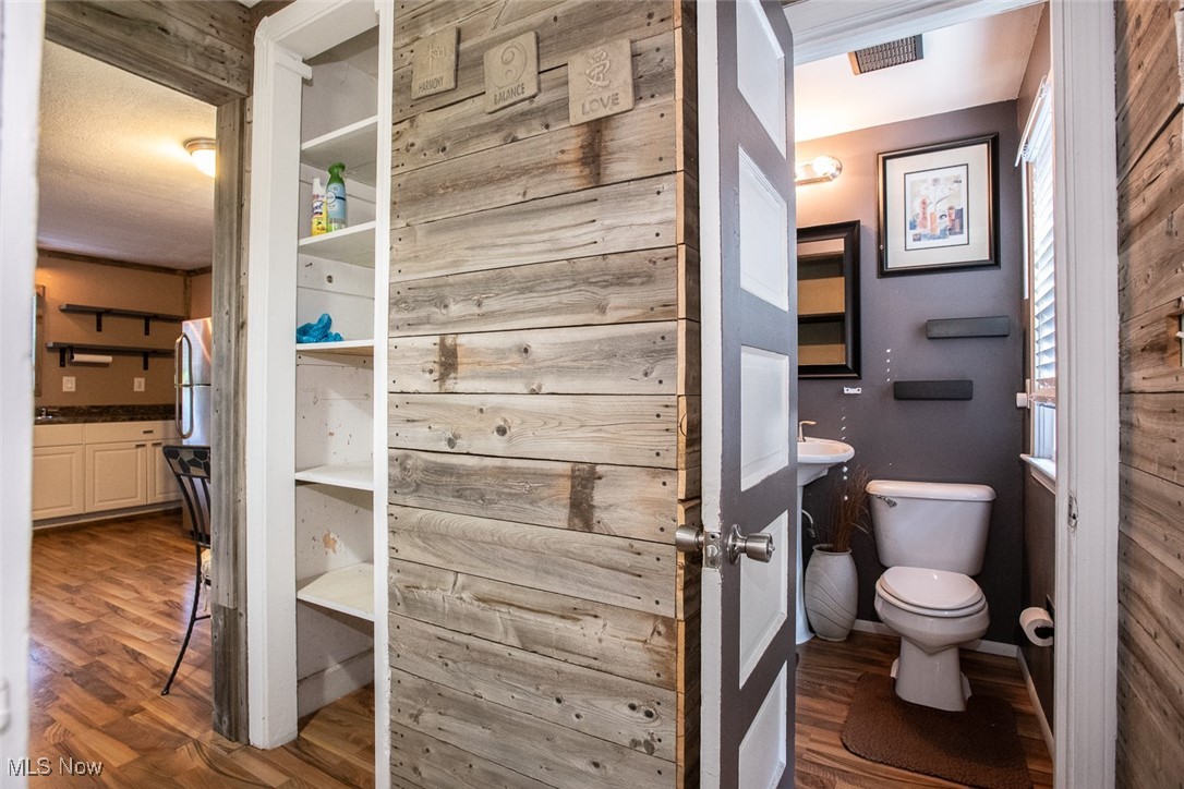 20592 Drake Road Strongsville OH 44149