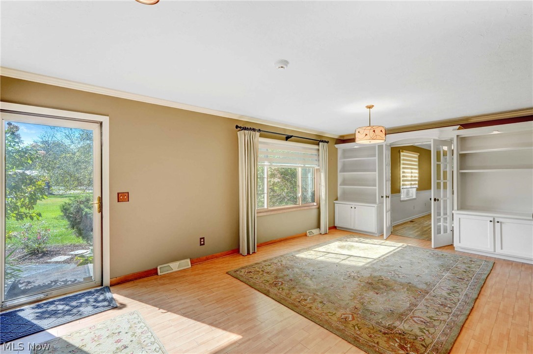 5125 Colorado Avenue Sheffield OH 44054