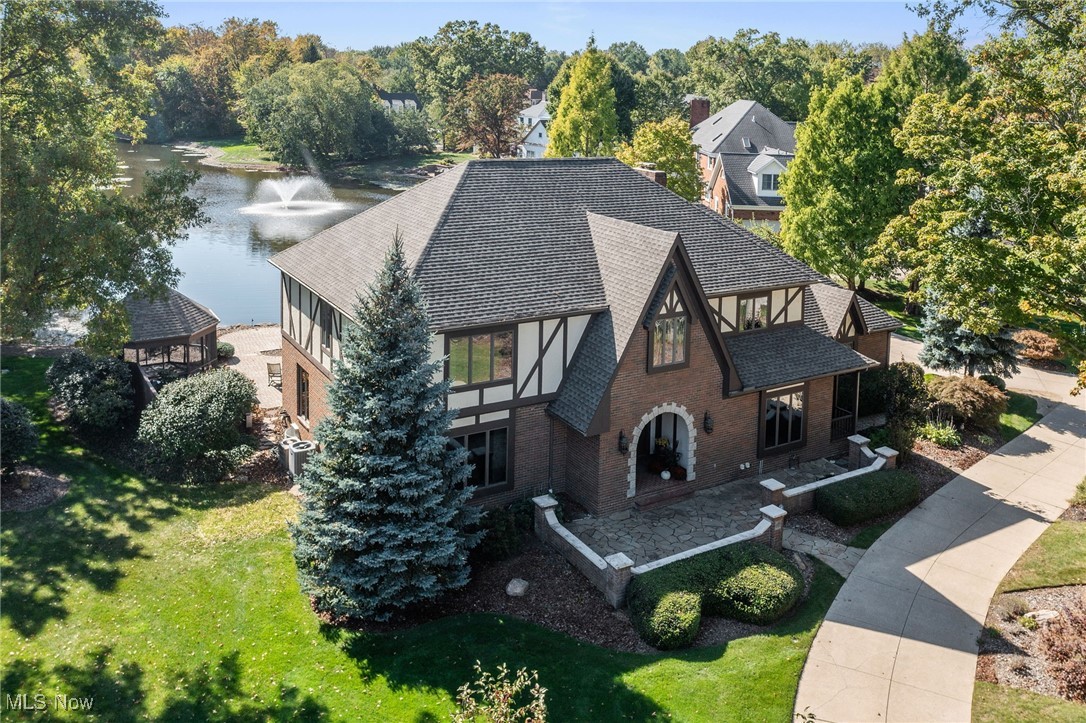 6607 Dunbarton Drive Hudson OH 44236