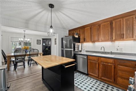 81 Fillier Street Berea OH 44017