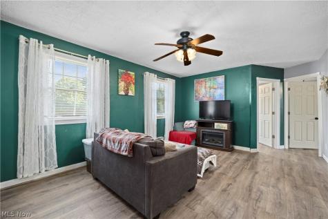 81 Fillier Street Berea OH 44017