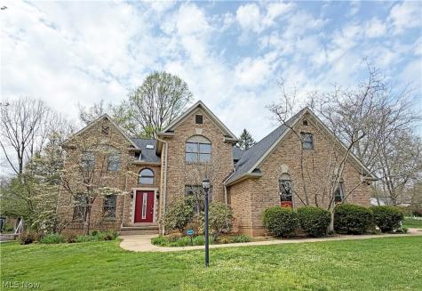 2683 Radford Street NW North Canton OH 44720